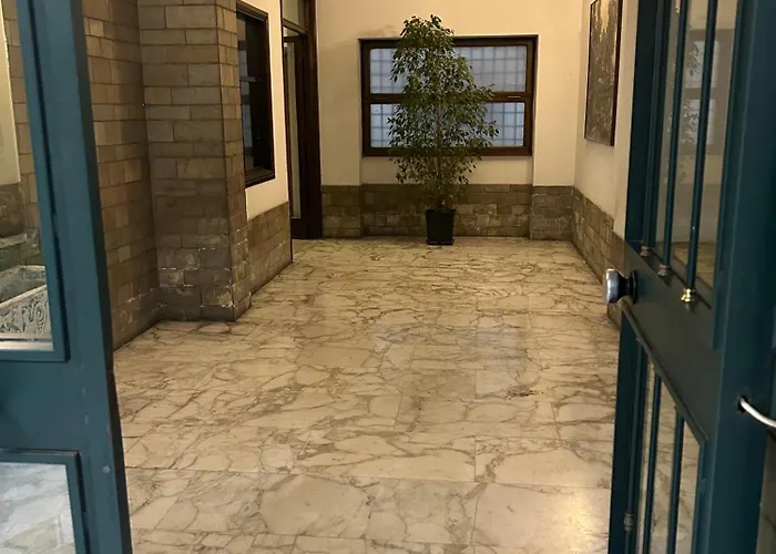 Be Max Konukevi Roma